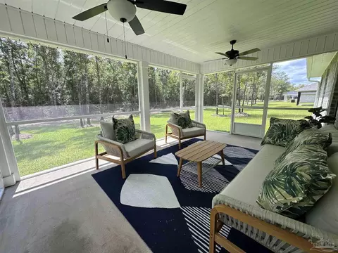 Exterior - 5165 Barnett Rd, Pace, FL 32571 photo 5 of 6