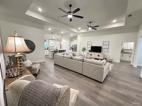 Living - 5165 Barnett Rd, Pace, FL 32571 photo 3 of 5