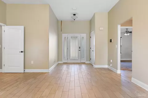 Entry Way - 5546 Bellview Ct, Milton, FL 32583 photo 1 of 3