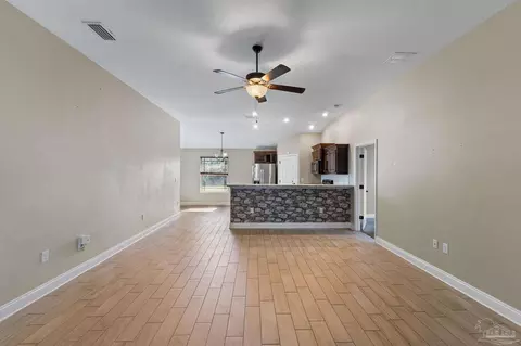 Living - 5546 Bellview Ct, Milton, FL 32583 photo 3 of 4