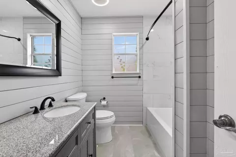 Bath - 5605 Richmond Ct, Pace, FL 32571 photo 1 of 13