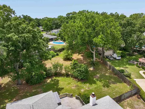 View/Area - 5605 Richmond Ct, Pace, FL 32571 photo 3 of 7