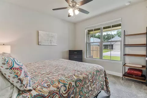 Bedroom - 3919 Shady Grove Dr, Pace, FL 32571 photo 4 of 7
