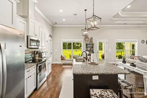 Kitchen - 5110 Chumuckla Hwy, Pace, FL 32571 photo 1 of 3