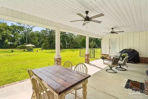 Exterior - 5110 Chumuckla Hwy, Pace, FL 32571 photo 6 of 8