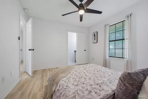 Bedroom - 5922 Independence Dr, Milton, FL 32570 photo 11 of 11