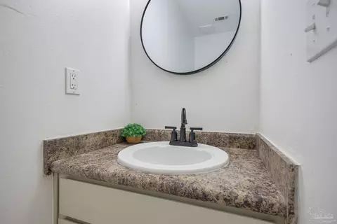Bath - 5922 Independence Dr, Milton, FL 32570 photo 4 of 4