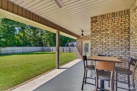 Exterior - 6506 Cedar Key Dr, Milton, FL 32570 photo 5 of 11