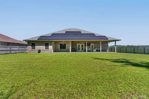 Exterior - 6506 Cedar Key Dr, Milton, FL 32570 photo 10 of 11