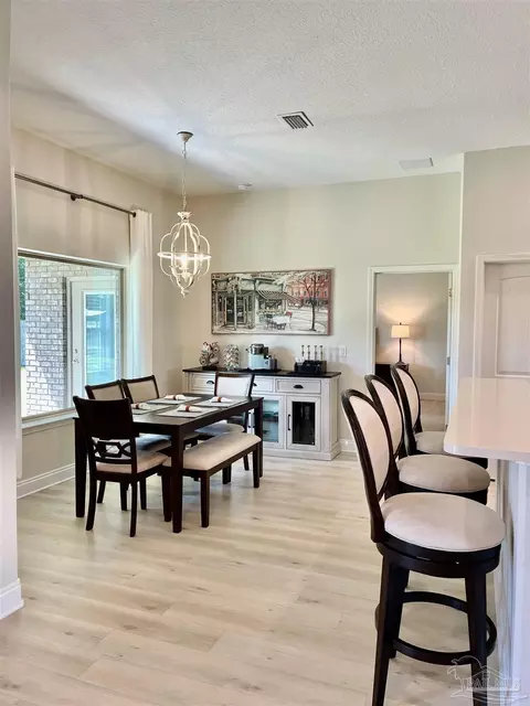 Dining - 6506 Cedar Key Dr, Milton, FL 32570 photo 4 of 4
