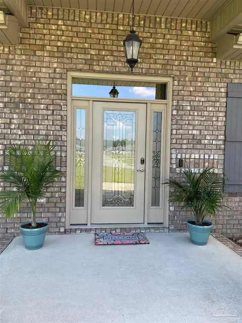 Entry Way - 6506 Cedar Key Dr, Milton, FL 32570 photo 1 of 6