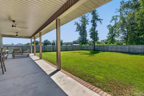 Exterior - 6506 Cedar Key Dr, Milton, FL 32570 photo 6 of 11