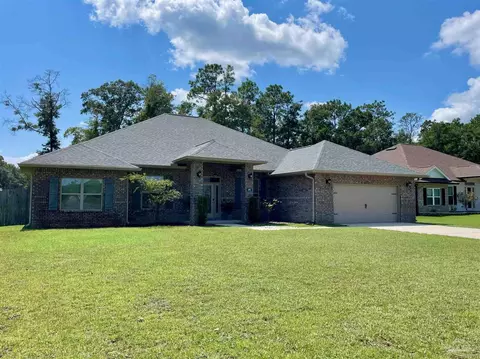 Exterior - 6506 Cedar Key Dr, Milton, FL 32570 photo 2 of 11