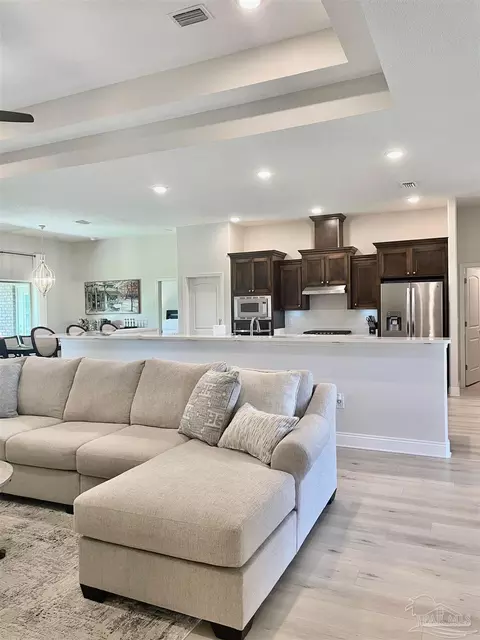 Kitchen - 6506 Cedar Key Dr, Milton, FL 32570 photo 9 of 9
