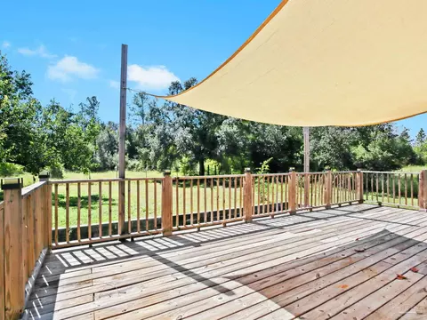 Exterior - 9561 S Trace Rd, Milton, FL 32583 photo 6 of 10