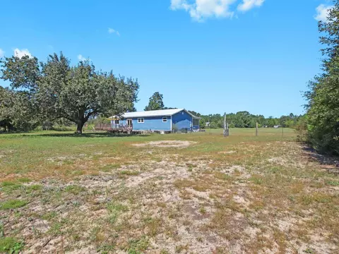 Exterior - 9561 S Trace Rd, Milton, FL 32583 photo 8 of 10