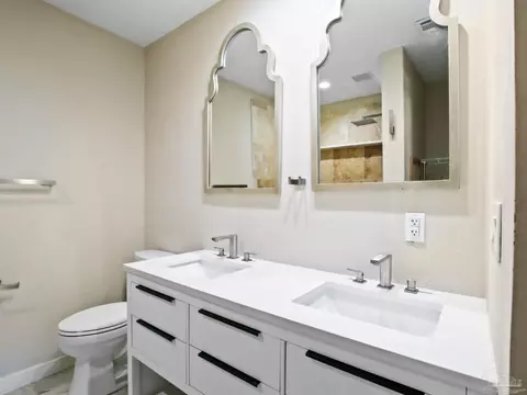 Bath - 9561 S Trace Rd, Milton, FL 32583 photo 1 of 4