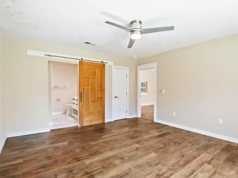 Bedroom - 9561 S Trace Rd, Milton, FL 32583 photo 3 of 5