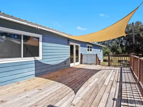 Exterior - 9561 S Trace Rd, Milton, FL 32583 photo 5 of 10