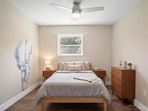 Bedroom - 9561 S Trace Rd, Milton, FL 32583 photo 4 of 5