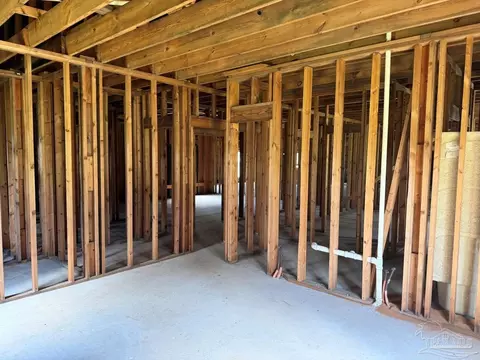 Entry Way - 1430 Ducey Dr, Axis, AL 36505 photo 3 of 4