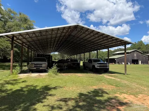 Exterior - 1430 Ducey Dr, Axis, AL 36505 photo 5 of 9