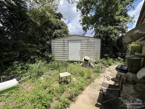 Exterior - 6464 Robin Ave #0, Milton, FL 32570 photo 11 of 11