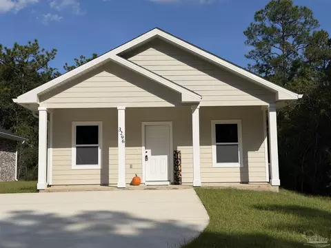 Exterior - 3296 Bonfire Dr, Milton, FL 32583 photo 9 of 11