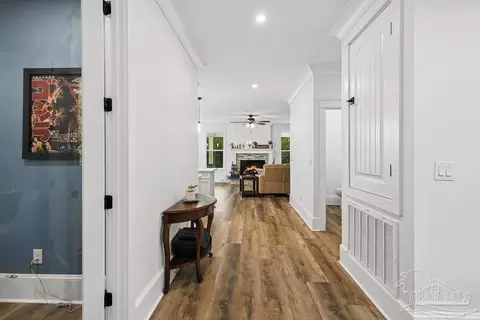 Entry Way - 7245 Buffalo Ridge Rd, Pace, FL 32571 photo 5 of 10