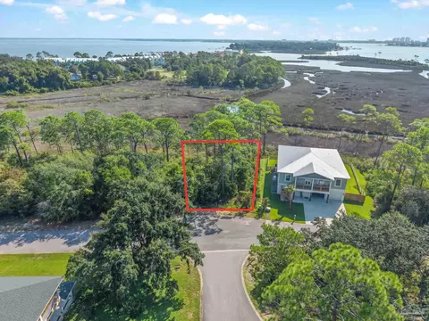 5756 Boca Ciega Blvd, Pensacola, FL 32507
