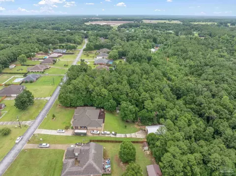 View/Area - 3093 Wallace Lake Rd, Pace, FL 32571 photo 7 of 8