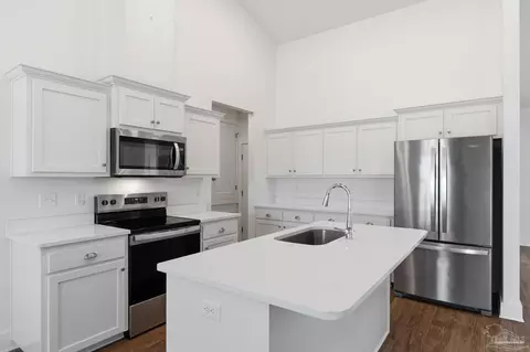 Kitchen - 9303 Salter Rd, Pace, FL 32571 photo 2 of 2