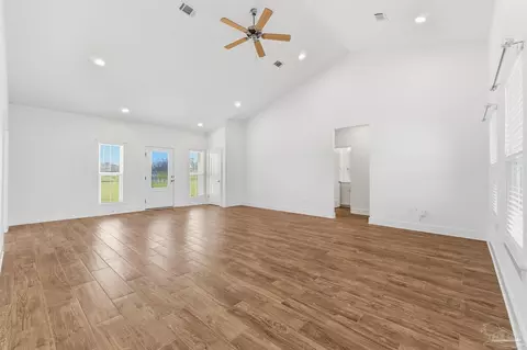 Living - 9303 Salter Rd, Pace, FL 32571 photo 2 of 5
