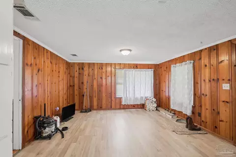 Living - 4963 Hwy 4, Jay, FL 32565 photo 2 of 3