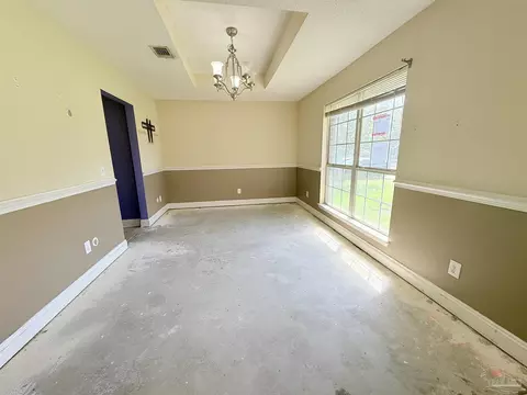 Living - 4042 Jacaranda Trc, Milton, FL 32583 photo 1 of 3