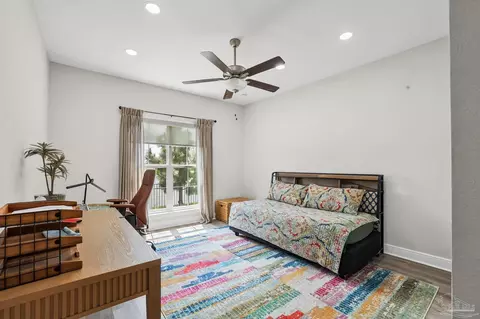 Bedroom - 8953 Eureka St, Milton, FL 32583 photo 3 of 4