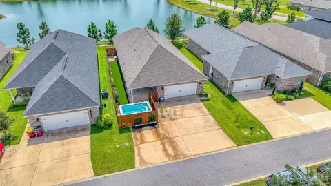 Exterior - 8953 Eureka St, Milton, FL 32583 photo 4 of 12