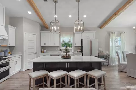 Kitchen - 10830 Straw Bridge Rd, Jay, FL 32565 photo 2 of 13