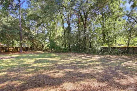Exterior - 4184 Marcus Ct, Pace, FL 32571 photo 5 of 10