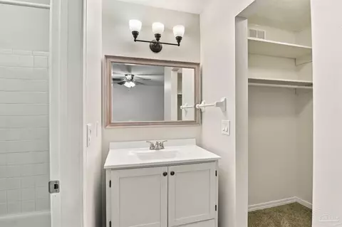 Bath - 4184 Marcus Ct, Pace, FL 32571 photo 2 of 3