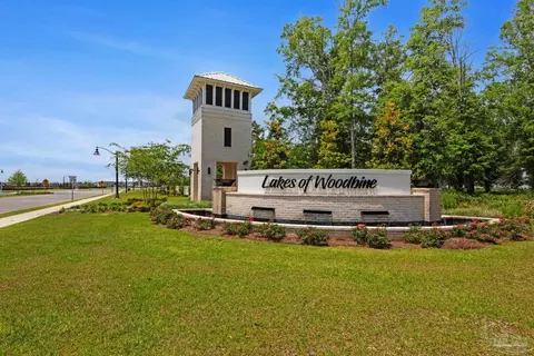 4835 Magpie Ct, Pace, FL 32571 photo 2