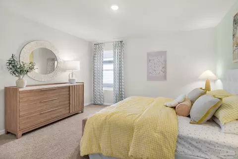 Bedroom - 4040 Edgefield St, Milton, FL 32583 photo 11 of 14