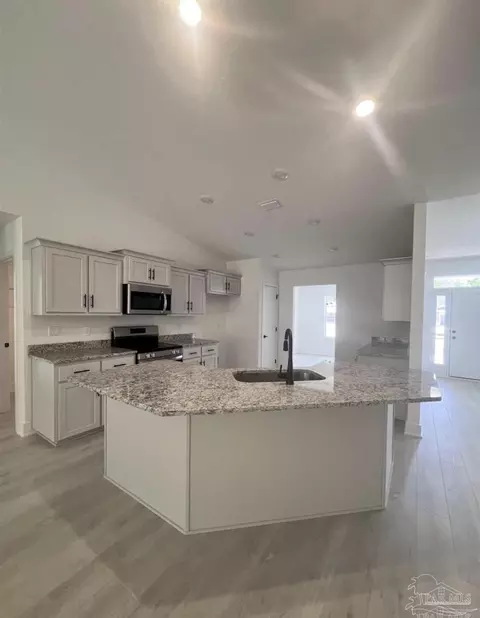 7660 Pine Bark St, Milton, FL 32583 photo 2