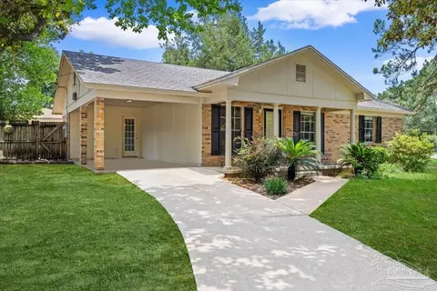 101 NE Oregon Dr, Fort Walton Beach, FL 32548