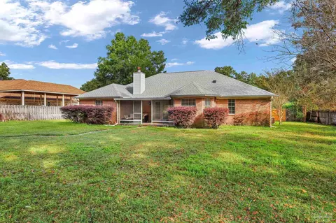 Exterior - 5615 Whispering Woods Dr, Pace, FL 32571 photo 4 of 12