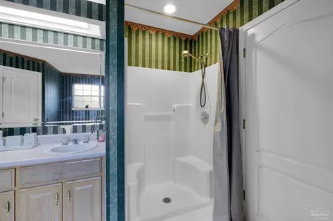 Bath - 5615 Whispering Woods Dr, Pace, FL 32571 photo 5 of 6