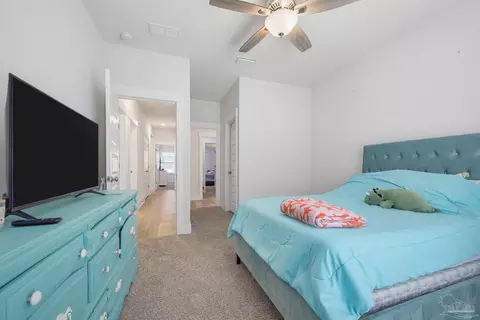 Bedroom - 5909 Cherry Hill Cir, Pace, FL 32571 photo 3 of 5