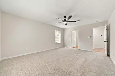 Bedroom - 5998 Ridgeview Dr, Milton, FL 32570 photo 2 of 3