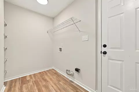 Other - 5998 Ridgeview Dr, Milton, FL 32570 photo 3 of 10