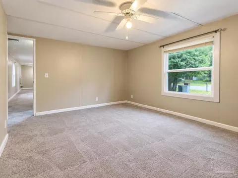 4918 Legend Creek Ln, Pace, FL 32571 photo 11